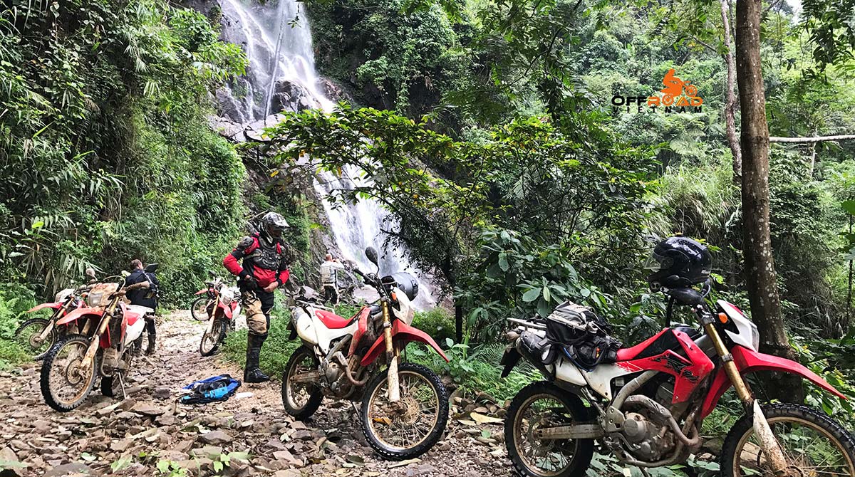 Hidden Vietnam Motorbike Tours - Northeast Vietnam motorbike tour on a local track.